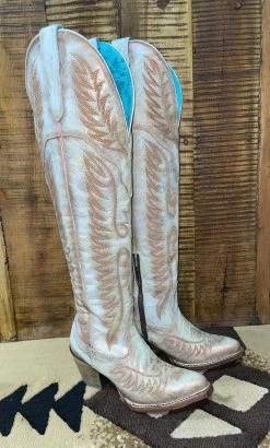 Corral Mysterious Madam Boots -shopranchhouse shop FullSizeRender cf5515ef cf5a 410e acb1 29b06a808ac1