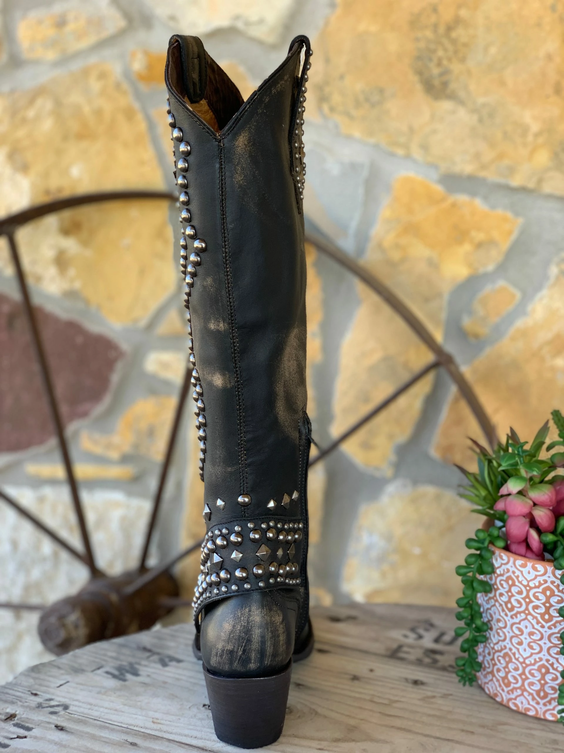 Old Gringo Belinda Boot - Distressed 4 Old Gringo Belinda Boot - Distressed - Image 2