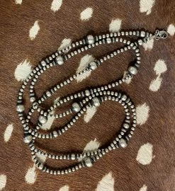 Lengthy Larry Navajo Pearls Necklace -shopranchhouse shop IMG 3420