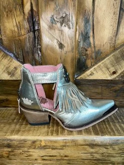 Junk Gypsy Kiss Me At Midnight