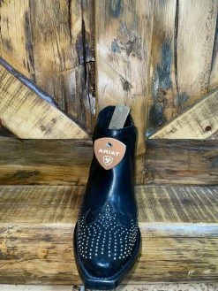 Ariat Dixon Wingtip -shopranchhouse shop IMG 5220 50c2cbfe 3214 49bc 8482 05e77a9f0b5e