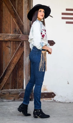 Fringe In Low Places Skinnies -shopranchhouse shop ScreenShot2020 12 17at11.13.33AM