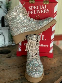 Steve Madden Betsey Johnson SB Hudsn Hiking Boot -shopranchhouse shop image 7878f733 2d88 4790 8188 423dc6b715a9